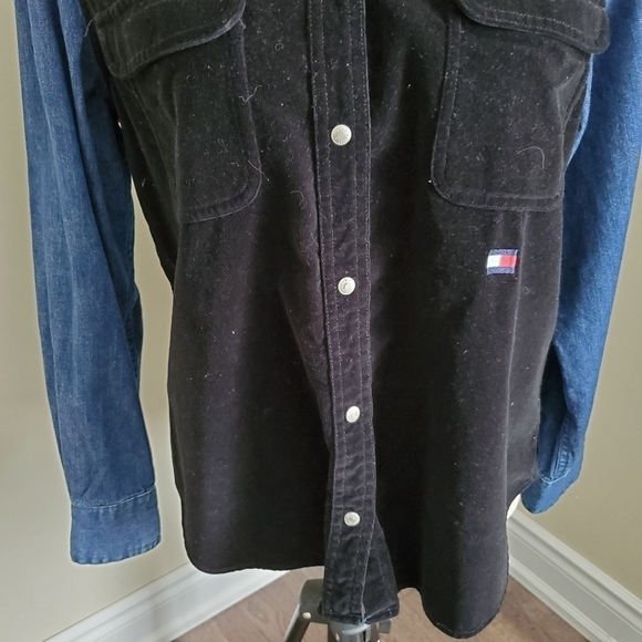 Vintage Tommy Hilfiger Velvet & Denim Snap Button Down Shirt Size 12 - Picture 4 of 10